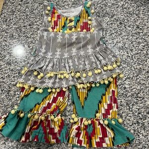 12 months Mustard Pie baby girl 2 piece outfit : bell bottoms and short sleeve